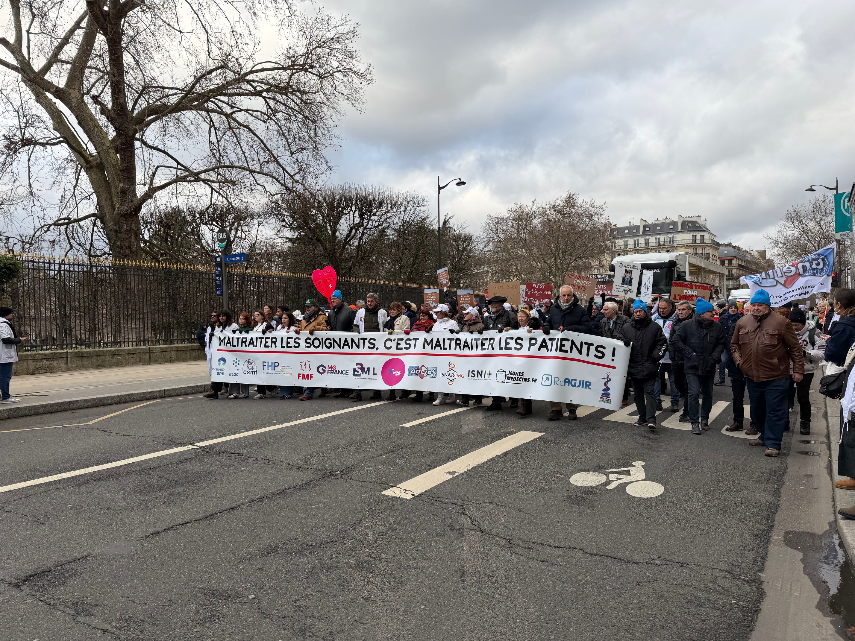 Bannière intersyndicale